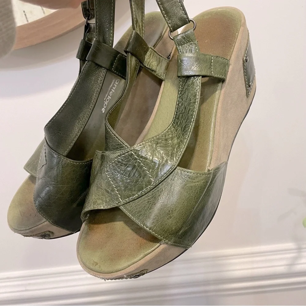 Antelope Woman's  Leather Wedge Sandals Sz39